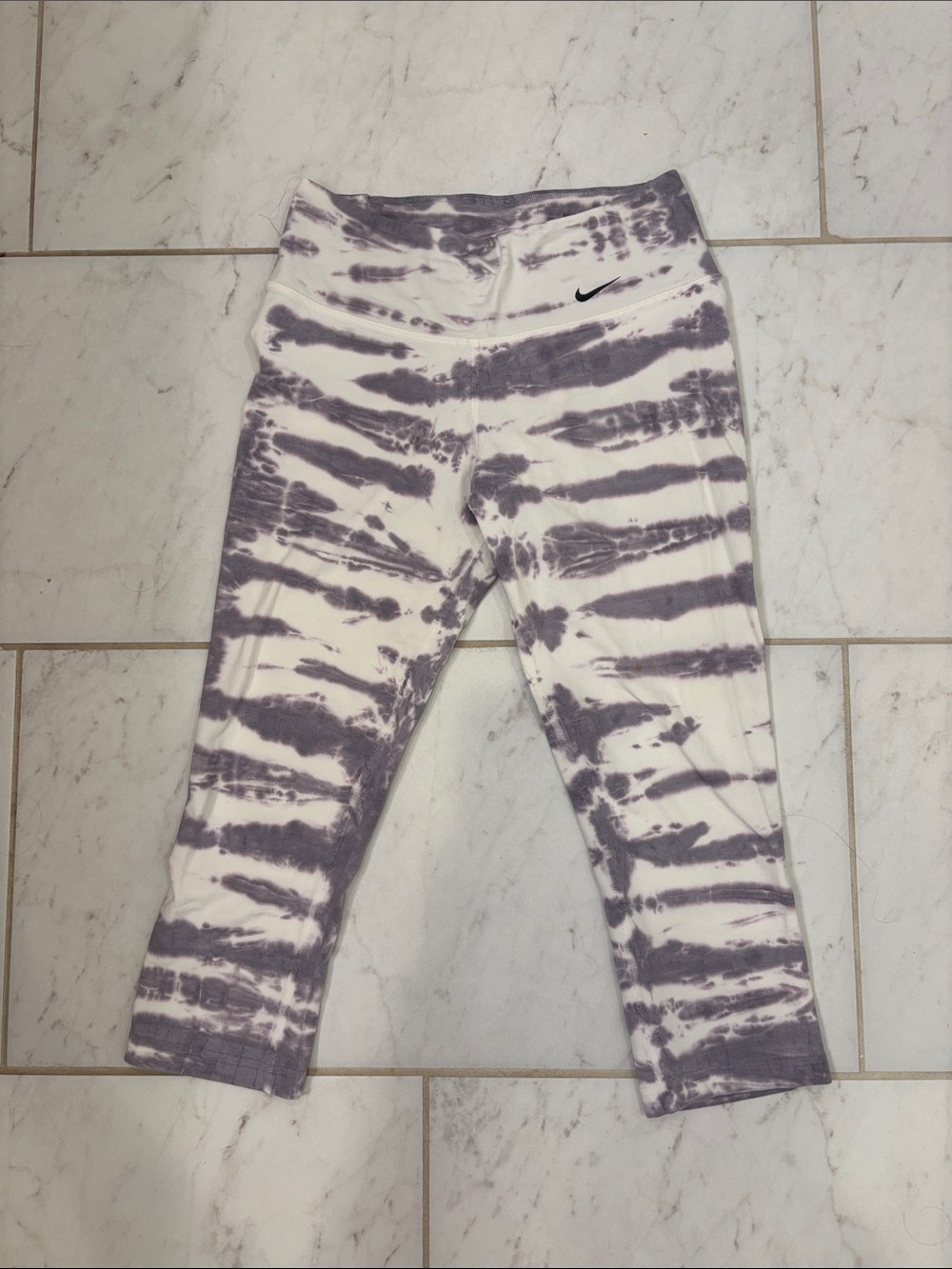 Nike Lavender and White Tie-Dye Capri Leggings